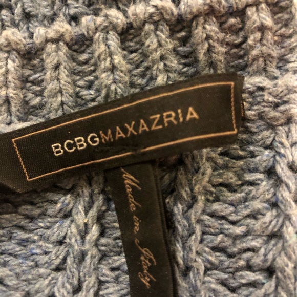 Bcbg cold shoulder long blue sweater - Picture 3 of 3